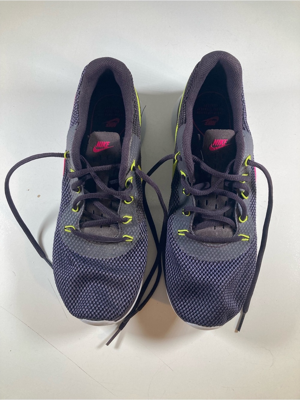 Nike Women’s Tanjun Racer Shoes Sneakers Size 10
